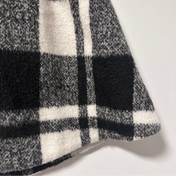 ASOS Flippy Check Mini Skirt White Black Plaid Women’s Size 12 Academia Preppy - Picture 12 of 16